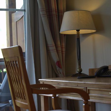 Mons Suites Wine Passion 坦海姆 外观 照片