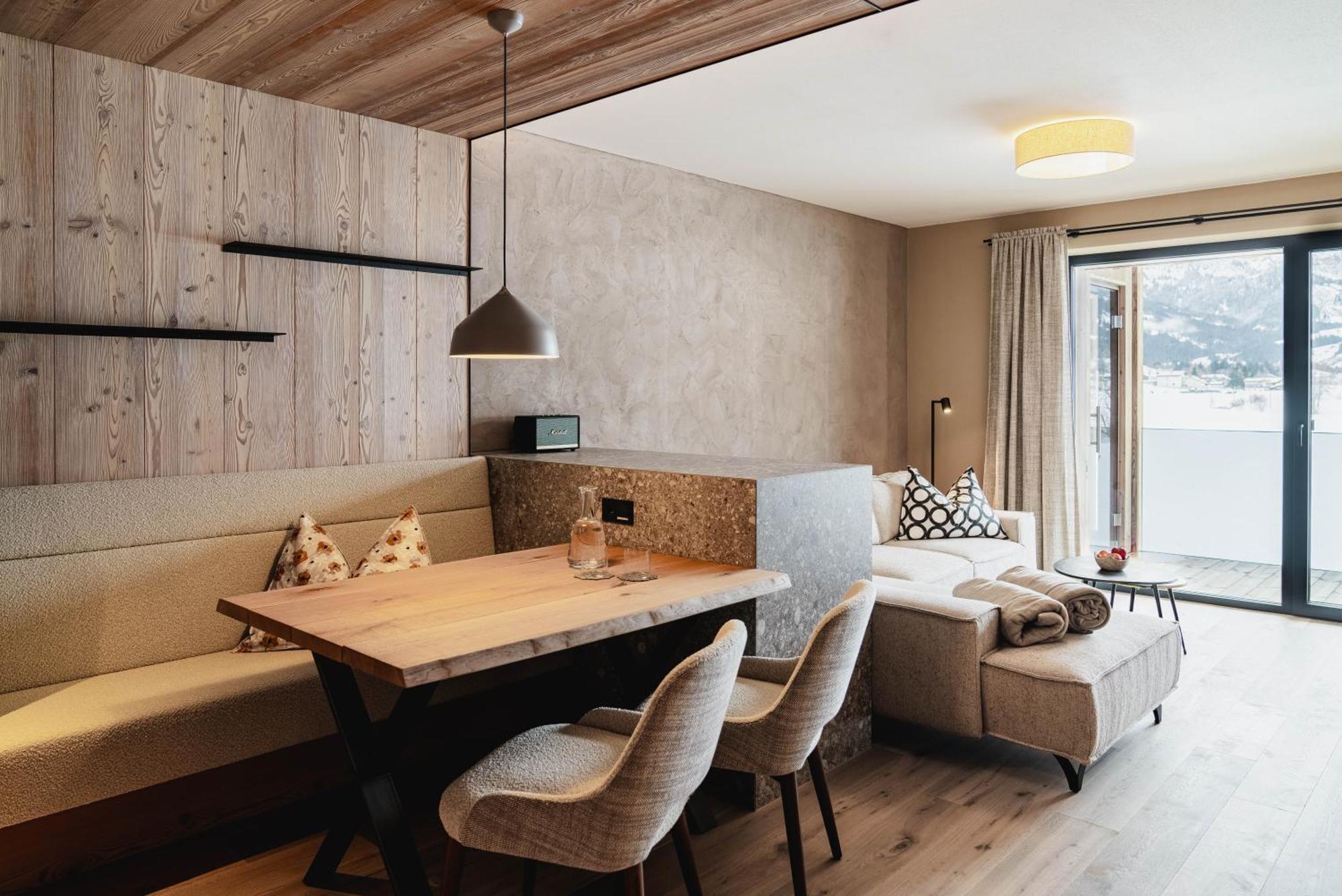 Mons Suites Wine Passion 坦海姆 外观 照片